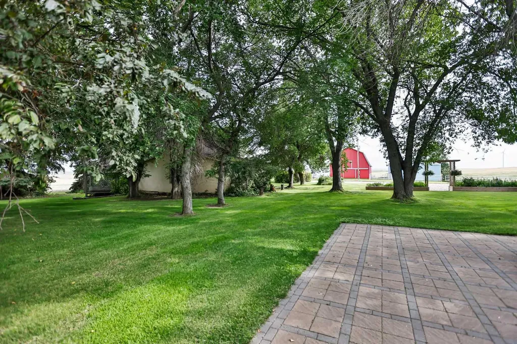 203037 Twp Road 174 Rural Vulcan County AB T0L 1G0