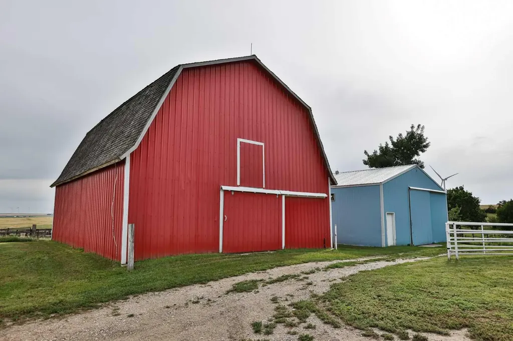 203037 Twp Road 174 Rural Vulcan County AB T0L 1G0