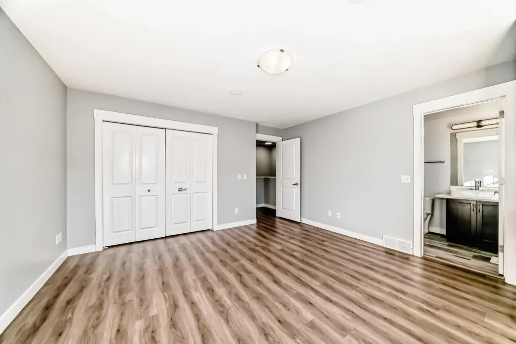397 Rainbow Falls Drive Chestermere AB T1X 0L1