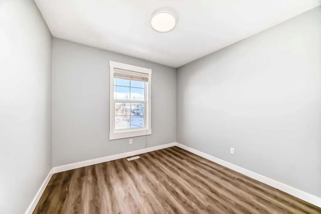 397 Rainbow Falls Drive Chestermere AB T1X 0L1