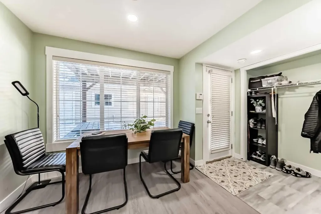 397 Rainbow Falls Drive Chestermere AB T1X 0L1