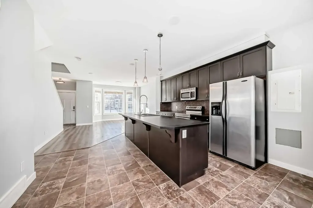 397 Rainbow Falls Drive Chestermere AB T1X 0L1
