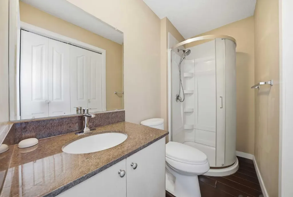 30 Falmere Way NE Calgary AB T3J2Z1