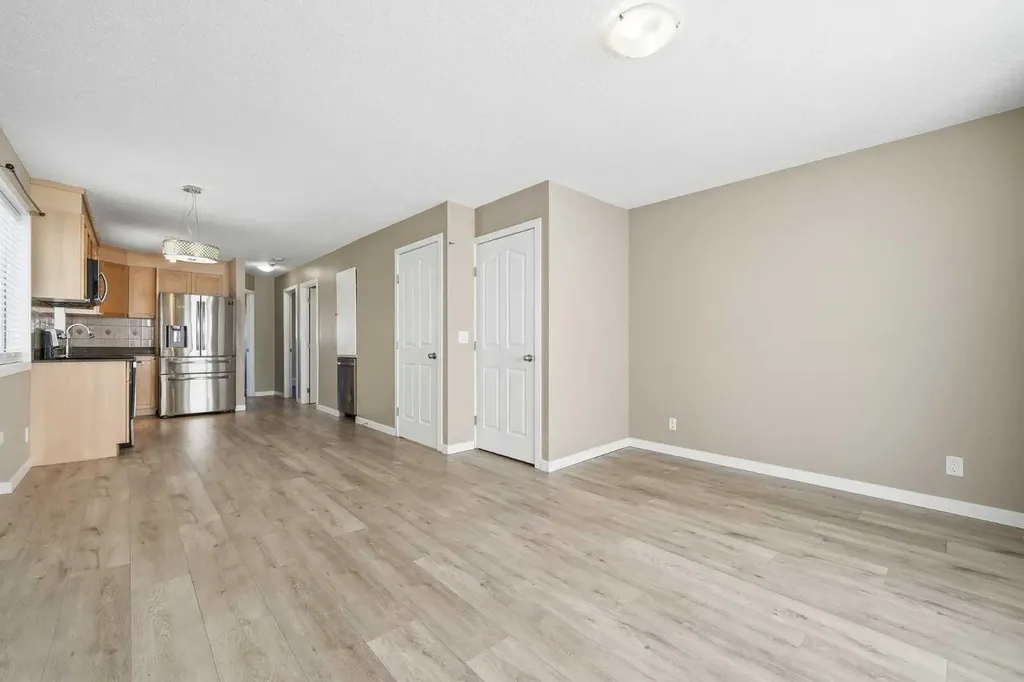 30 Falmere Way NE Calgary AB T3J2Z1