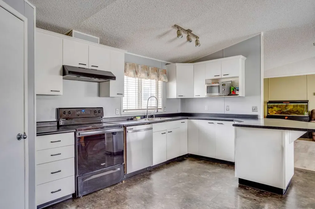 209 Waterhouse Street Fort Mcmurray AB T9K2T1
