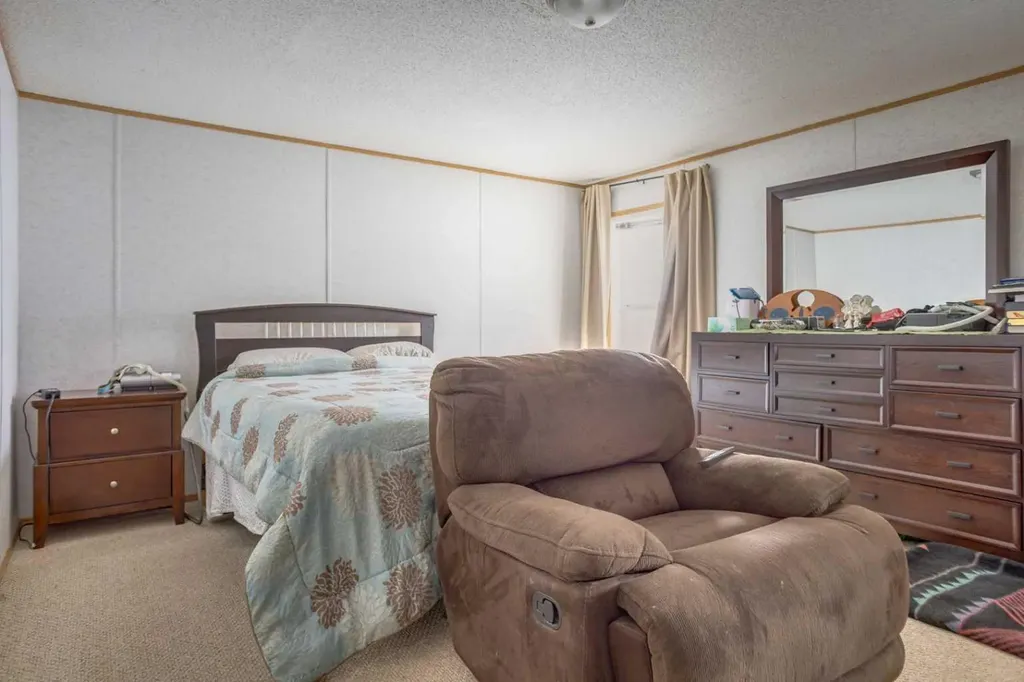 209 Waterhouse Street Fort Mcmurray AB T9K2T1