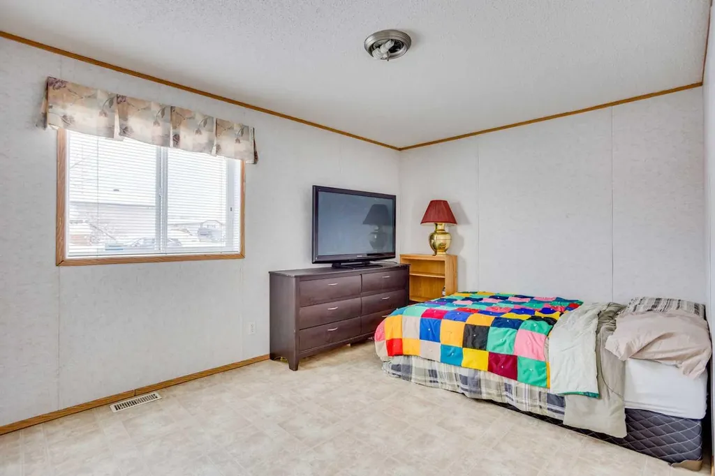 209 Waterhouse Street Fort Mcmurray AB T9K2T1
