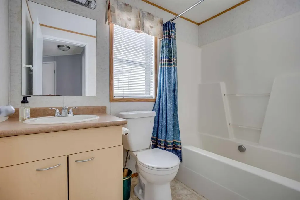 209 Waterhouse Street Fort Mcmurray AB T9K2T1