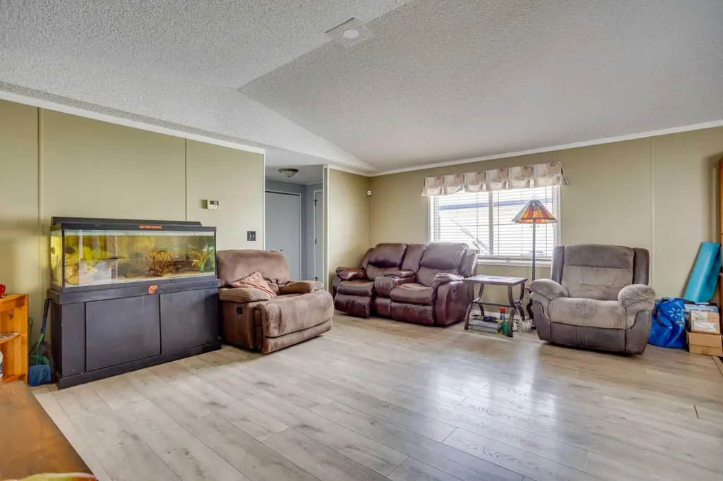 209 Waterhouse Street Fort Mcmurray AB T9K2T1