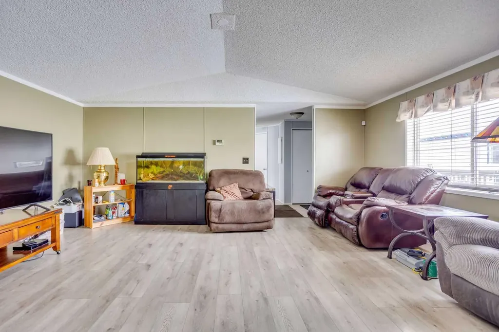 209 Waterhouse Street Fort Mcmurray AB T9K2T1