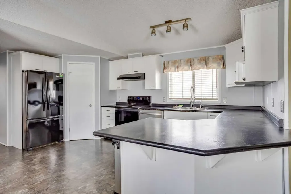 209 Waterhouse Street Fort Mcmurray AB T9K2T1