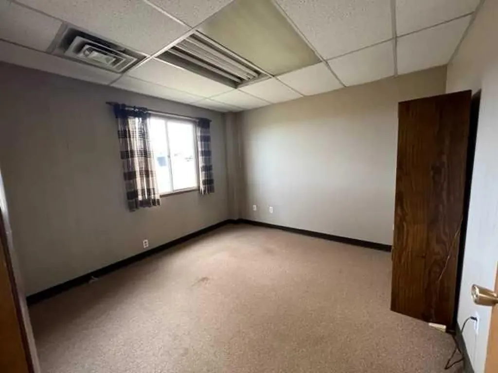5124 47 Avenue Spirit River AB T0H 3G0