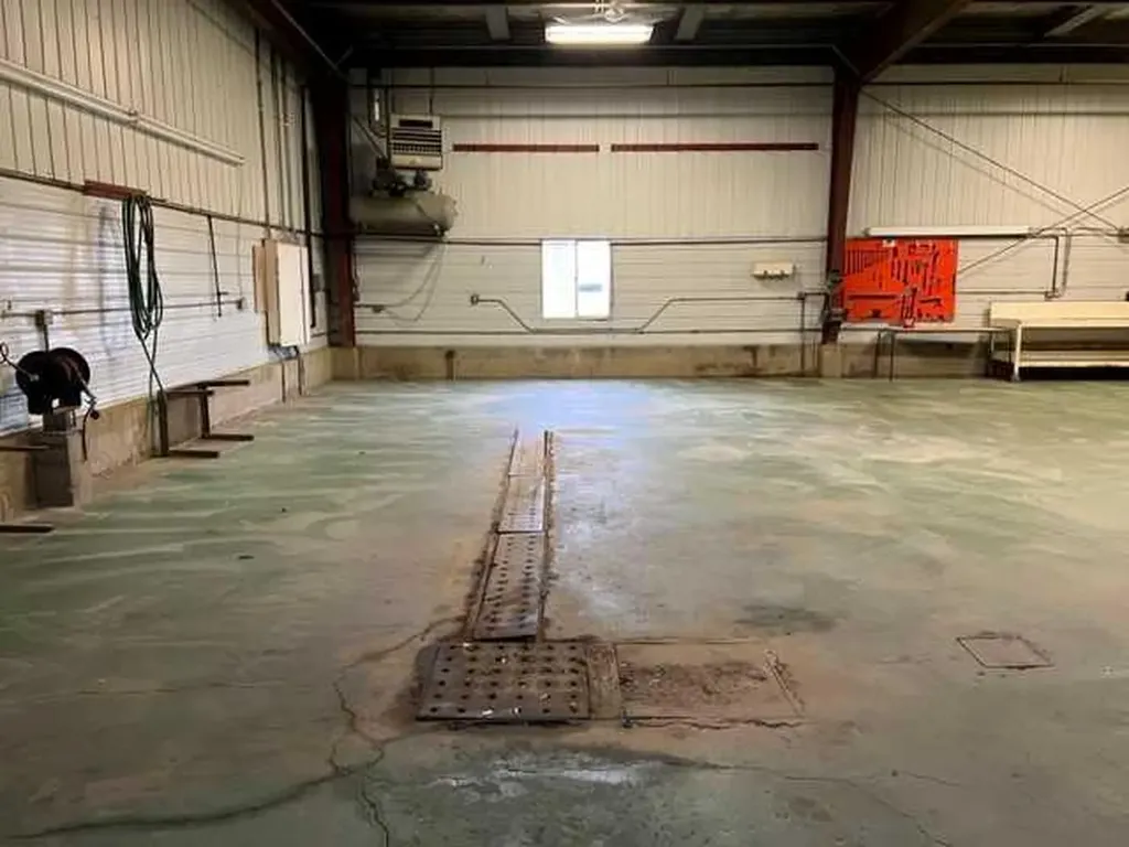 5124 47 Avenue Spirit River AB T0H 3G0