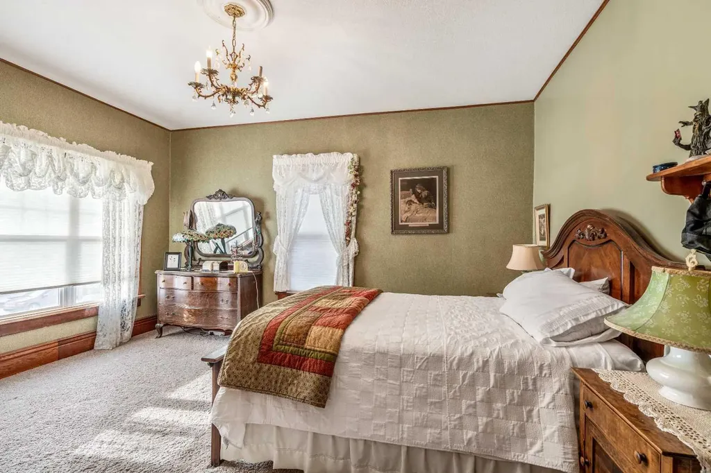 327 20 Street Fort Macleod AB T0L 0Z0