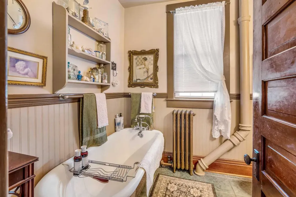 327 20 Street Fort Macleod AB T0L 0Z0