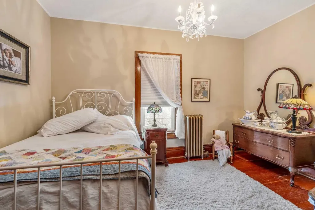 327 20 Street Fort Macleod AB T0L 0Z0