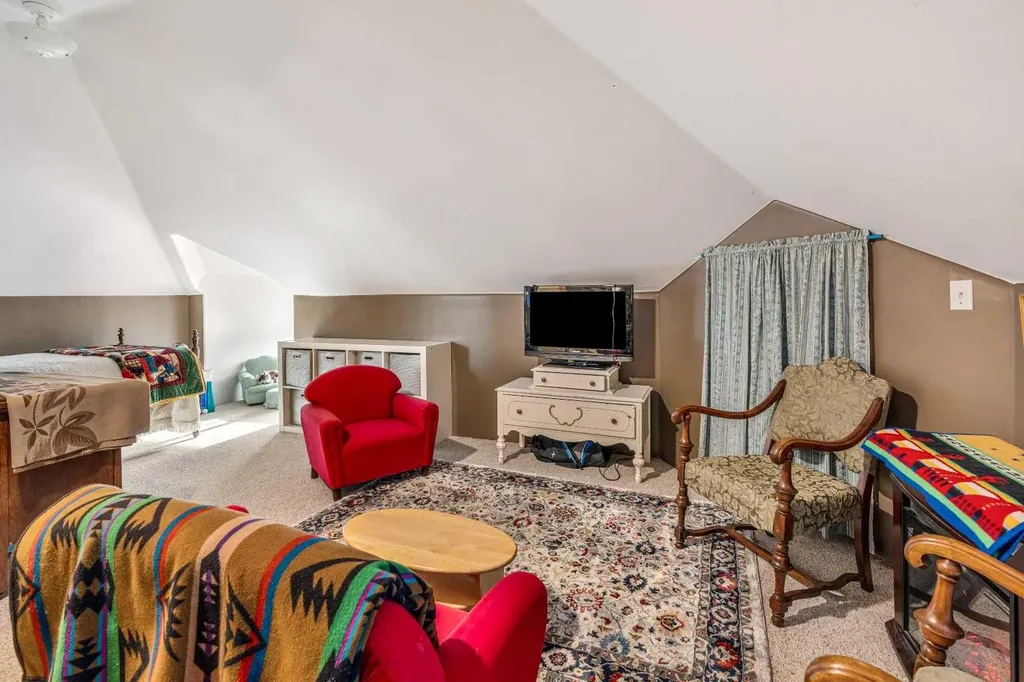 327 20 Street Fort Macleod AB T0L 0Z0