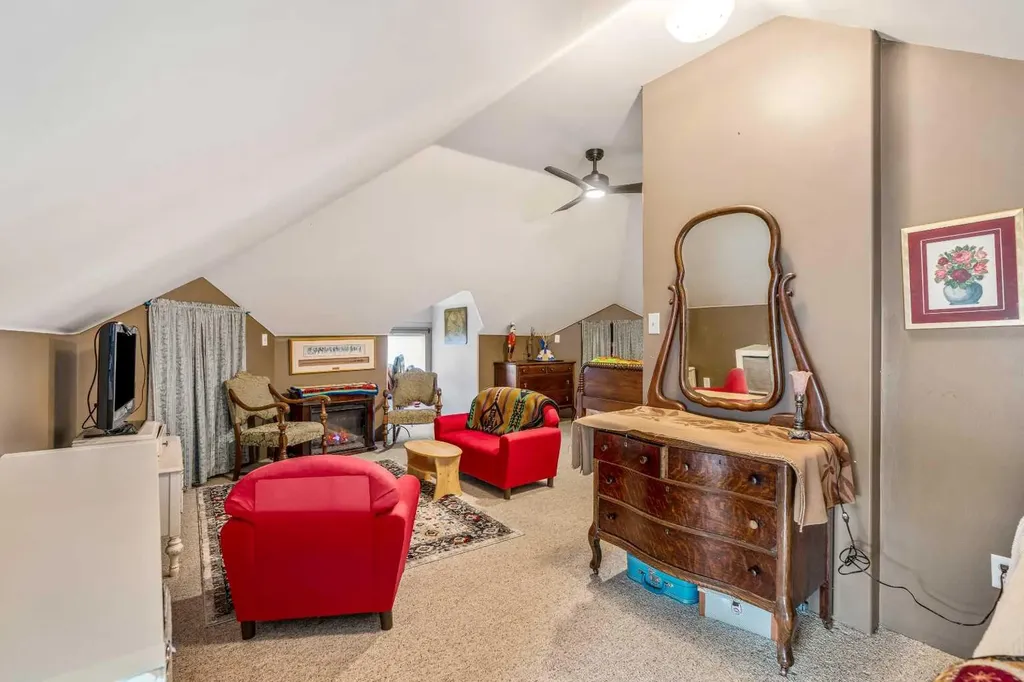 327 20 Street Fort Macleod AB T0L 0Z0