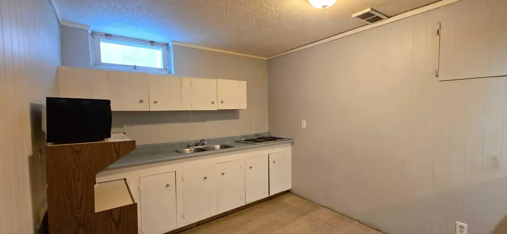 3431 30a Avenue SE Calgary AB T2B 0H7