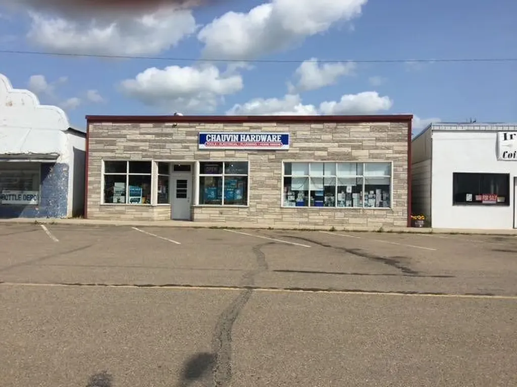118 Main Street Chauvin AB T0B 0V0