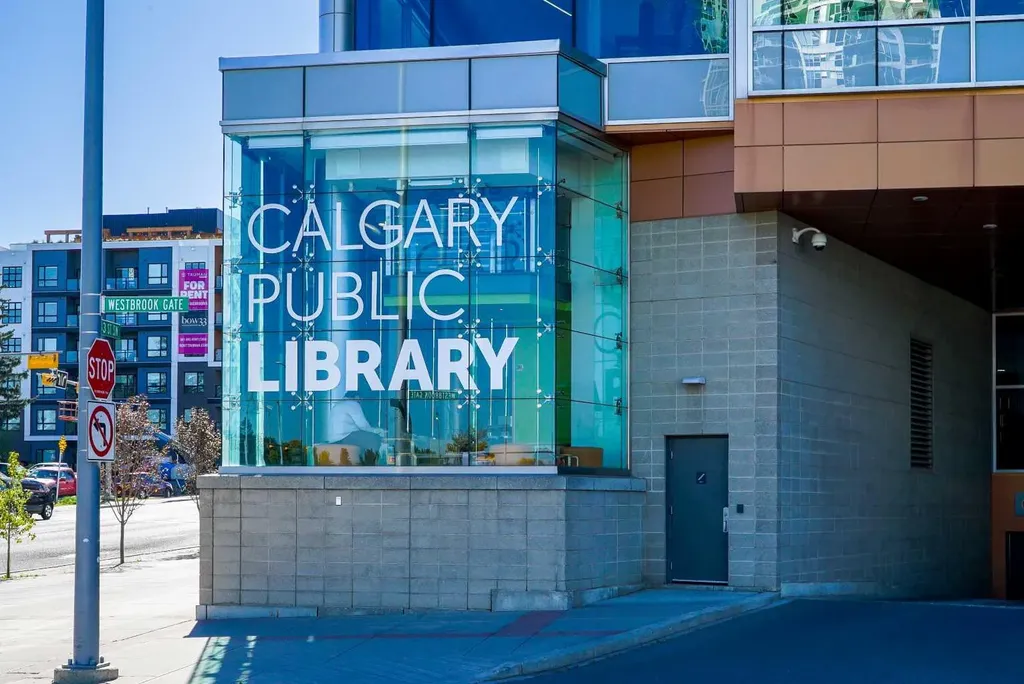 2701 28 Avenue SW Calgary AB T2T 1J7