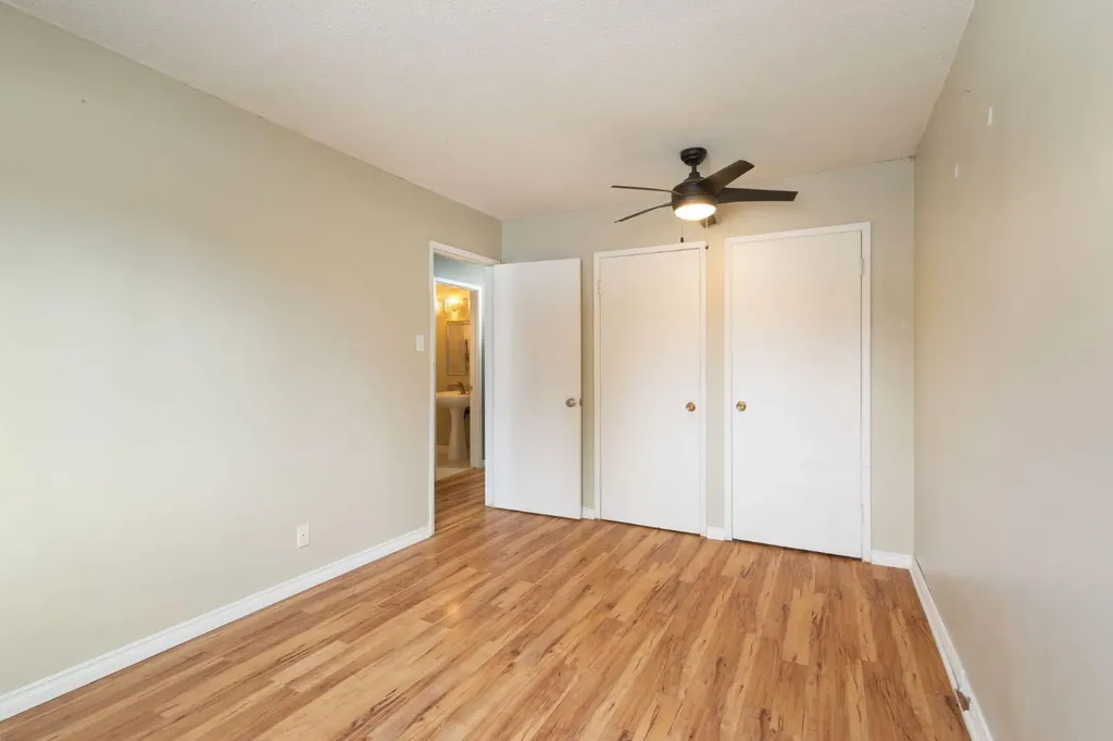 6147 Buckthorn Road NW Calgary AB T2K 2Z2
