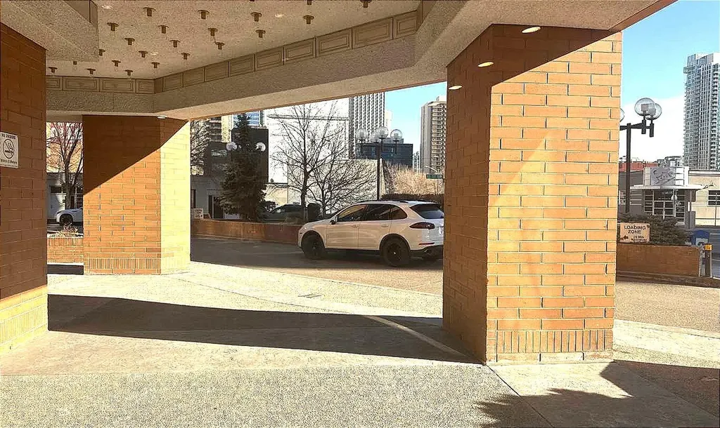 1100 8 Avenue SW Calgary AB T2P 3T8