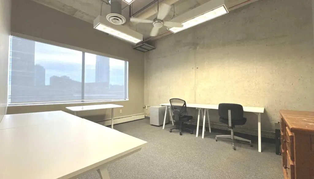 1100 8 Avenue SW Calgary AB T2P 3T8