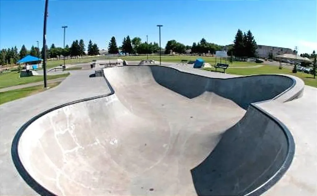 1100 8 Avenue SW Calgary AB T2P 3T8