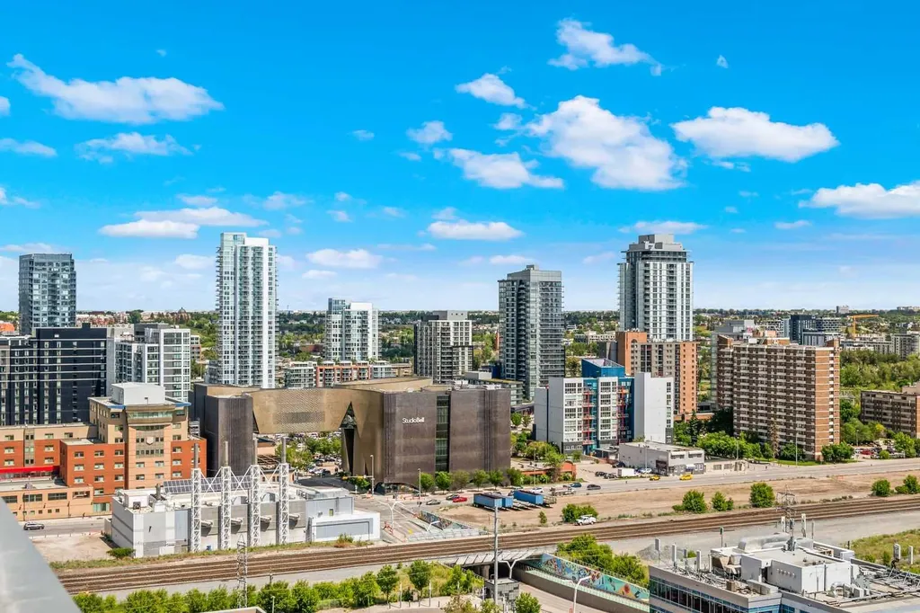 1188 3 Street SE Calgary AB T2G1H8