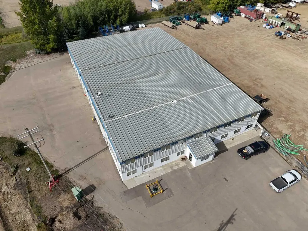 8 Van Der Horn Way Rural Red Deer County AB T4S 2M4