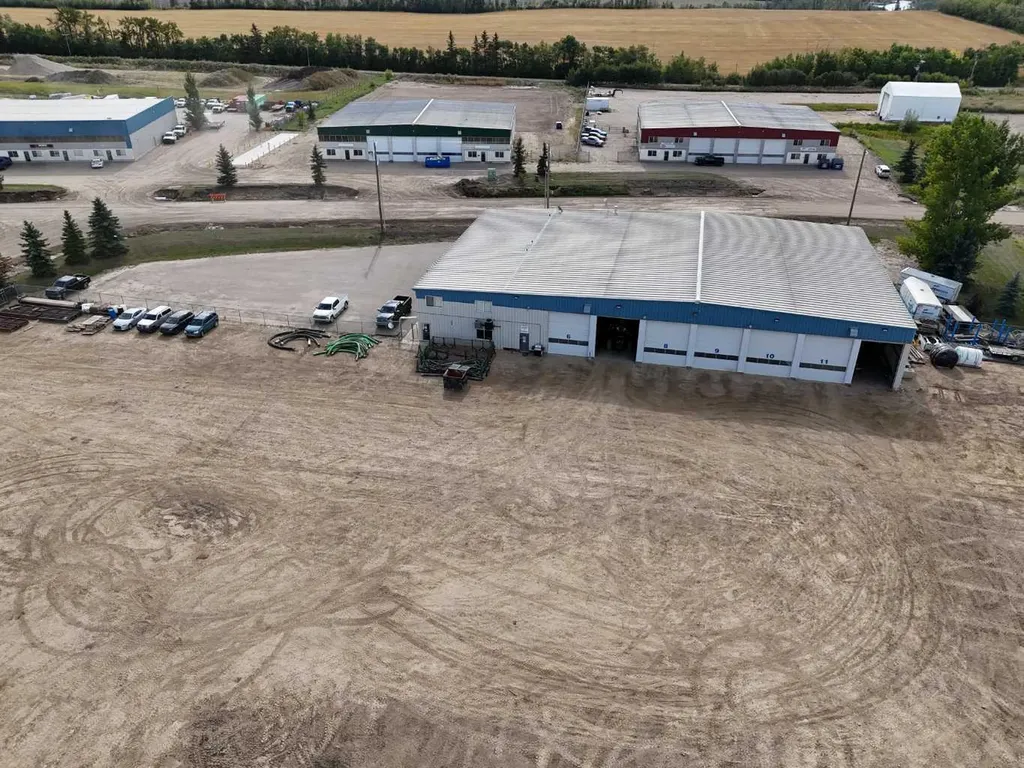 8 Van Der Horn Way Rural Red Deer County AB T4S 2M4