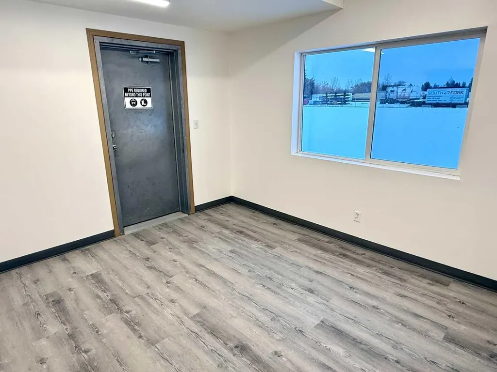 8 Van Der Horn Way Rural Red Deer County AB T4S 2M4