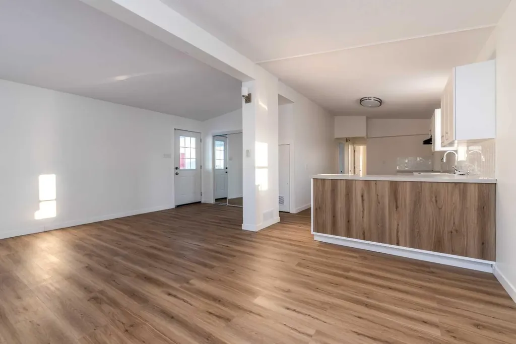 5308 57 Street Lloydminster AB T9V2A3