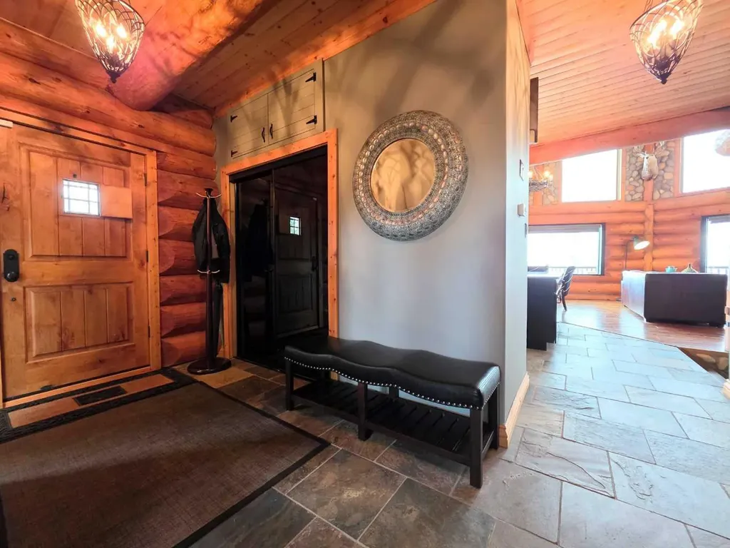 9 Upper Crescent Marten Beach AB T0G 2A0