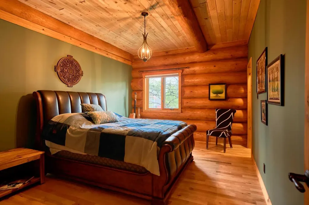 9 Upper Crescent Marten Beach AB T0G 2A0