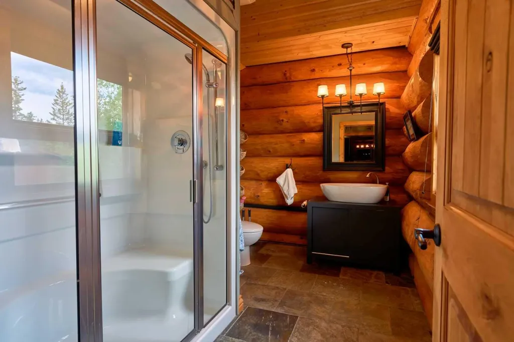 9 Upper Crescent Marten Beach AB T0G 2A0