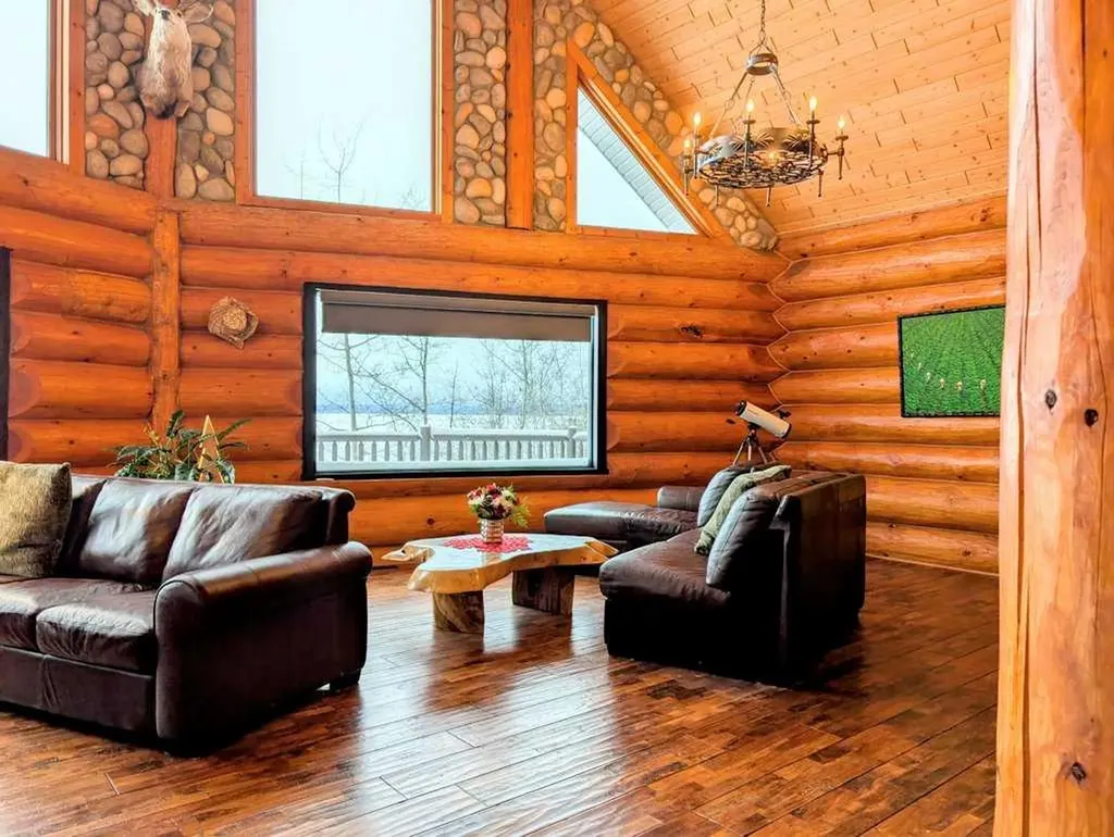 9 Upper Crescent Marten Beach AB T0G 2A0