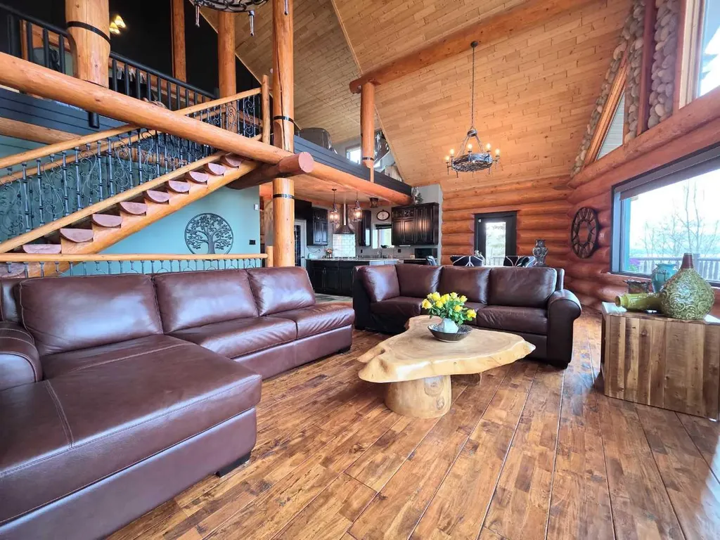 9 Upper Crescent Marten Beach AB T0G 2A0