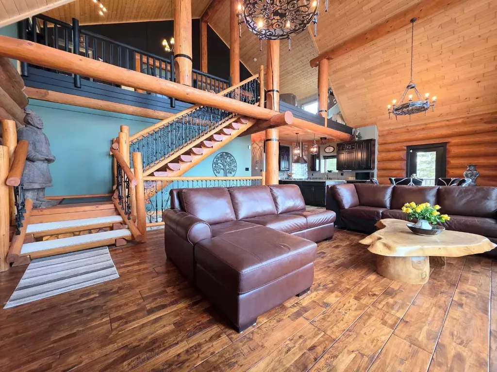 9 Upper Crescent Marten Beach AB T0G 2A0