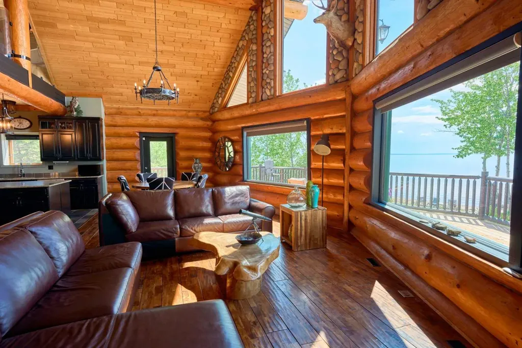 9 Upper Crescent Marten Beach AB T0G 2A0