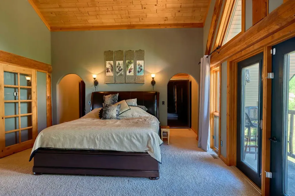 9 Upper Crescent Marten Beach AB T0G 2A0