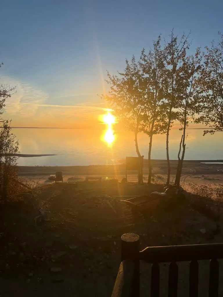 9 Upper Crescent Marten Beach AB T0G 2A0