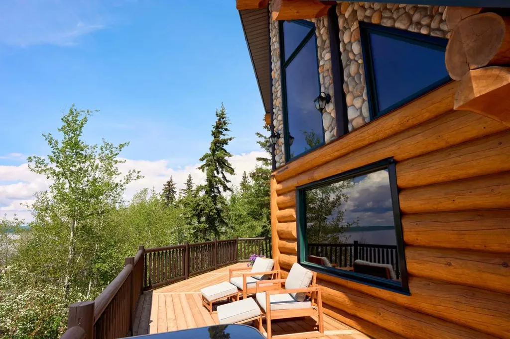 9 Upper Crescent Marten Beach AB T0G 2A0