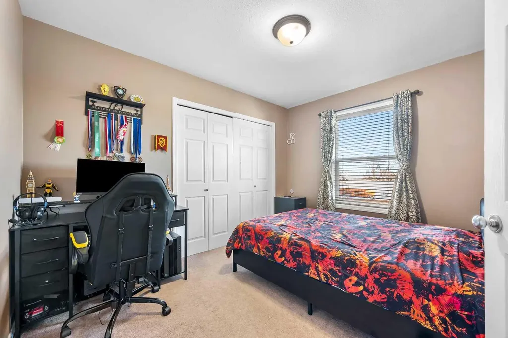 1820 49 Avenue Lloydminster SK S9V 1T2