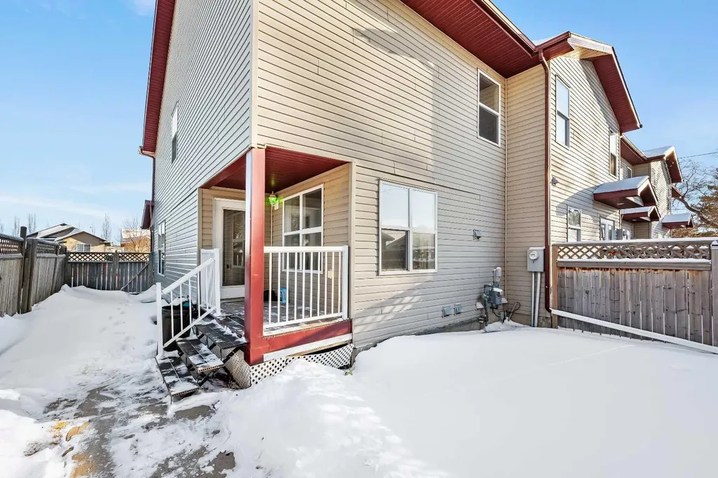 1820 49 Avenue Lloydminster SK S9V 1T2