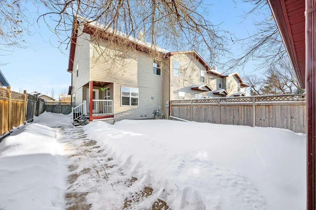 1820 49 Avenue Lloydminster SK S9V 1T2