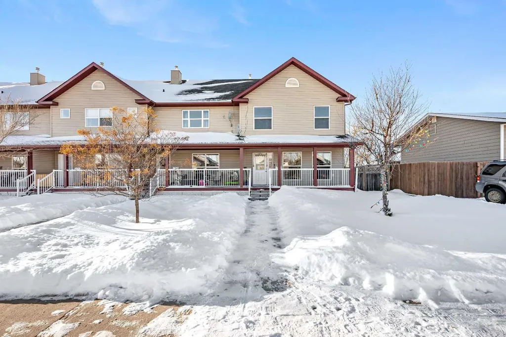 1820 49 Avenue Lloydminster SK S9V 1T2