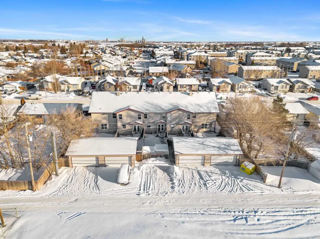 1820 49 Avenue Lloydminster SK S9V 1T2