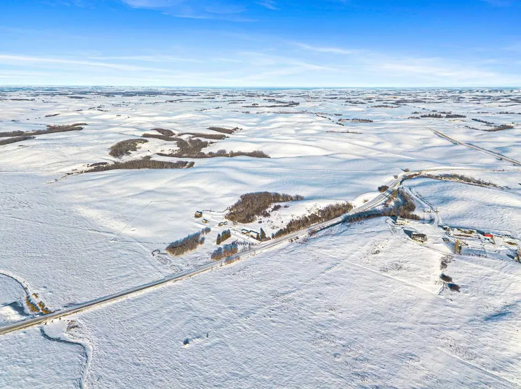 Point SE 35-50-27 W3 Rural SK S9V 0Y7